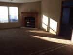 411 N NE LOOP323