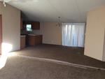 411 N NE LOOP323