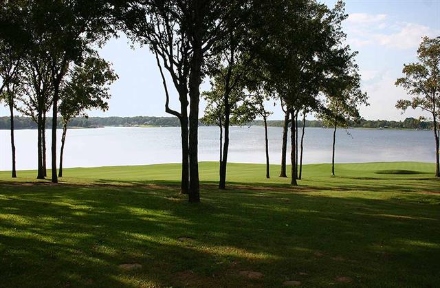 1 Waterford Estate, Athens, TX 75752