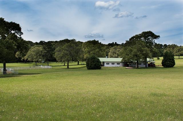 1806 VZ County Road 4807, Ben Wheeler, TX 75754