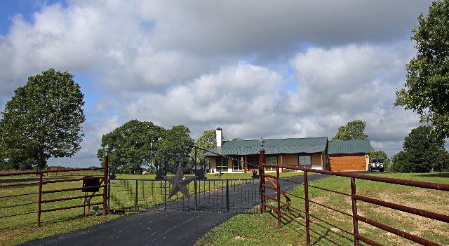 10211 CR 3600, Brownsboro, TX 75756