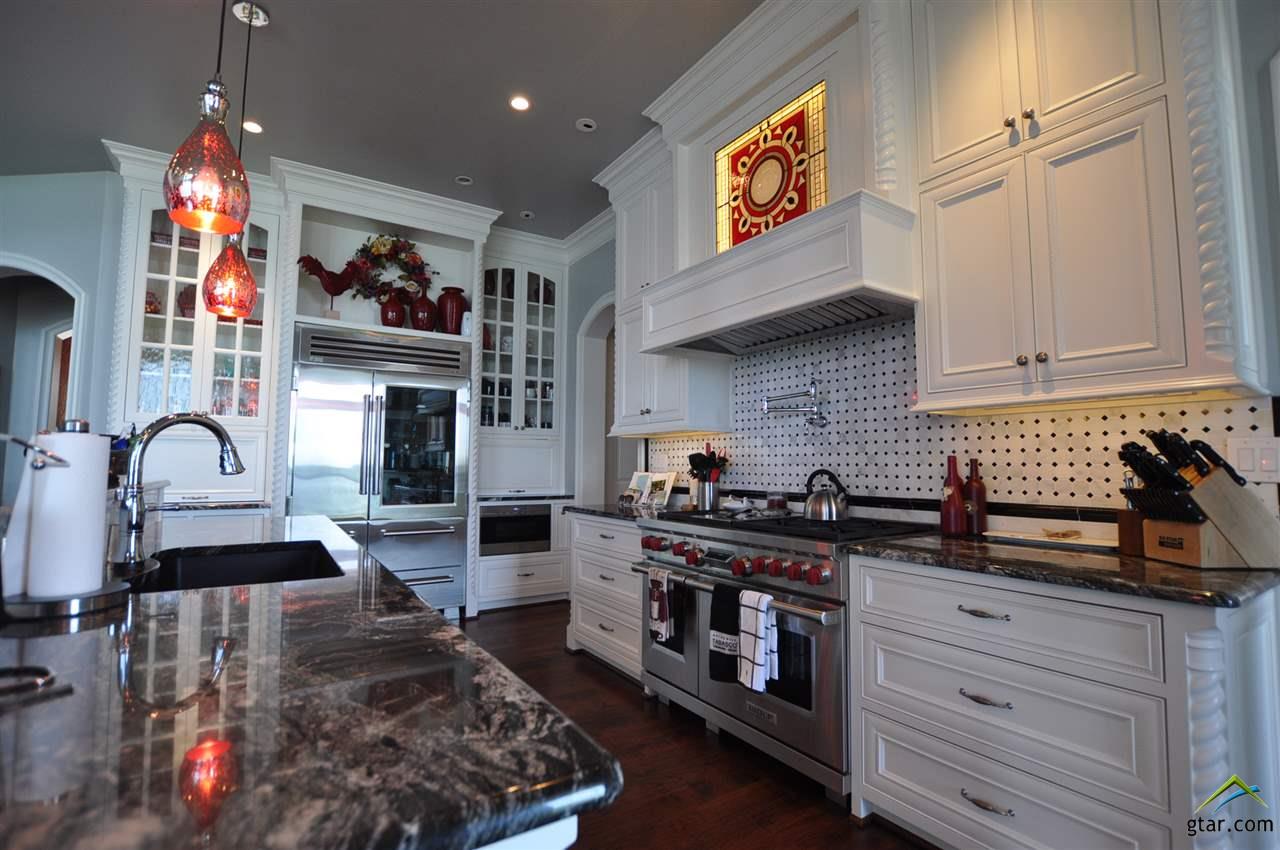 222 Eagles Bluff Blvd, Bullard, TX 75757