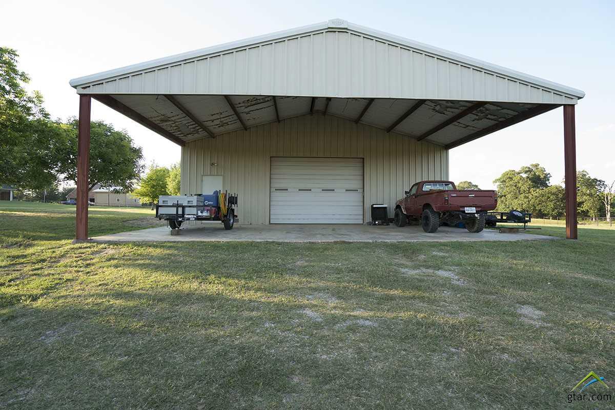 13004 FM 2010, Chandler, TX 75758