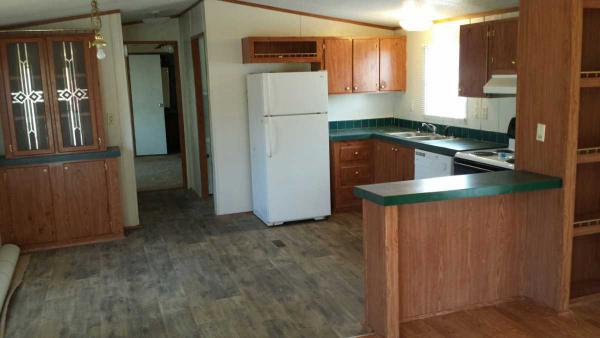 Myrtle Creek MHC 1313 Myrtle Dr #11Jacksonville, TX 75766
