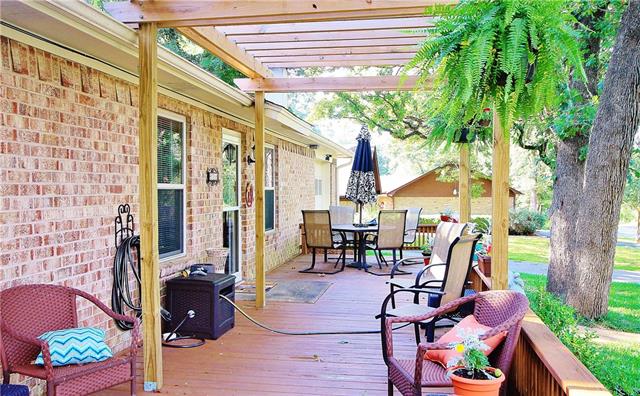 418 Hide A Way Lane E, Hideaway, TX 75771