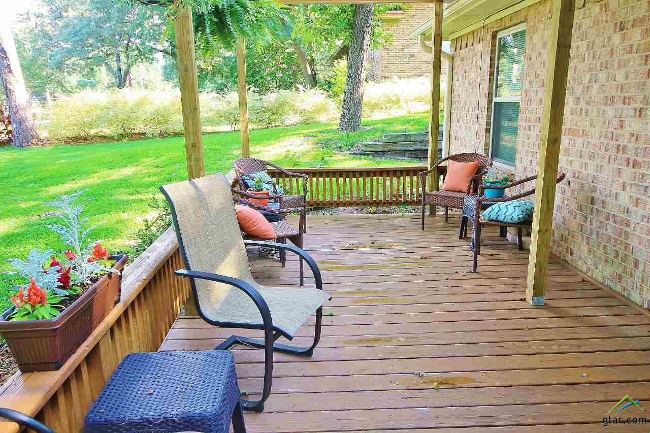 418 Hideaway Lane East, Hideaway, TX 75771