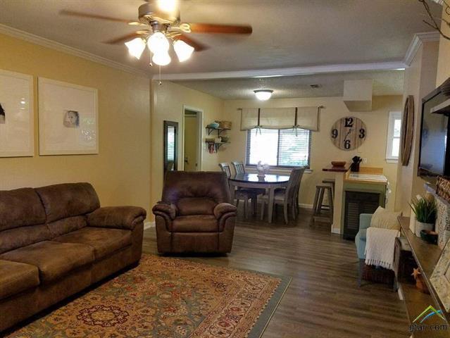1308 Robyn Ln, Lindale, TX 75771