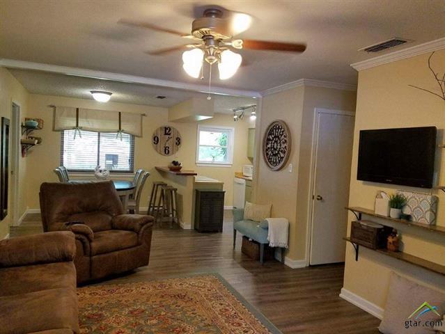 1308 Robyn Ln, Lindale, TX 75771