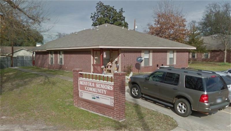 1136 N Newsom Street, Mineola, TX 75773