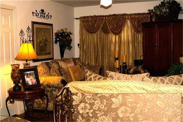 1465 W 6th, Rusk, TX 75785