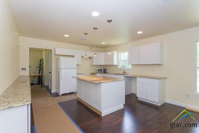 1081 Walnut, Van, TX 75790
