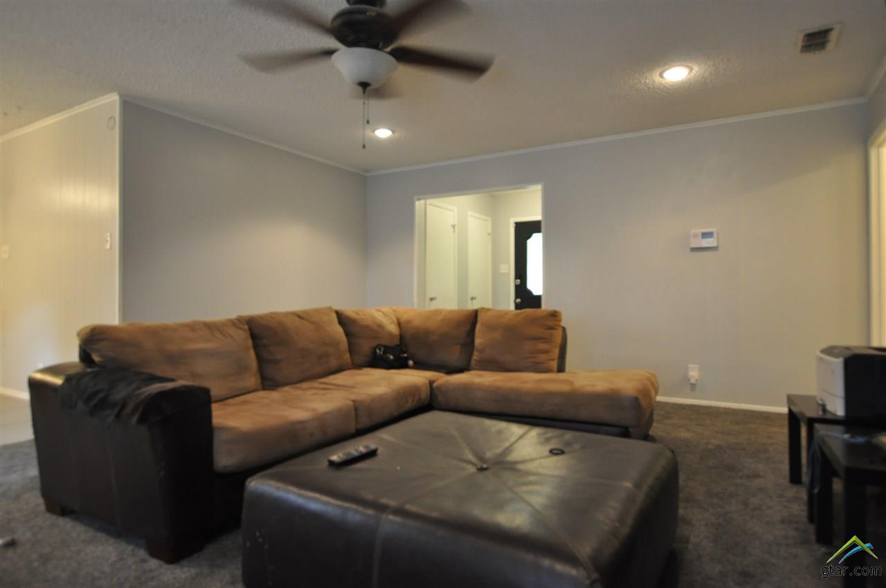 406 Hillcreek, Whitehouse, TX 75791