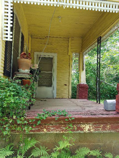 606 E Reagan, Palestine, TX 75801