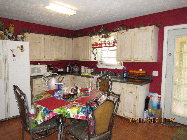 402 An County Road 4283, Palestine, TX 75803