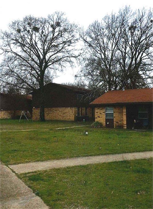 802 N. Highland 79, Jewett, TX 75846