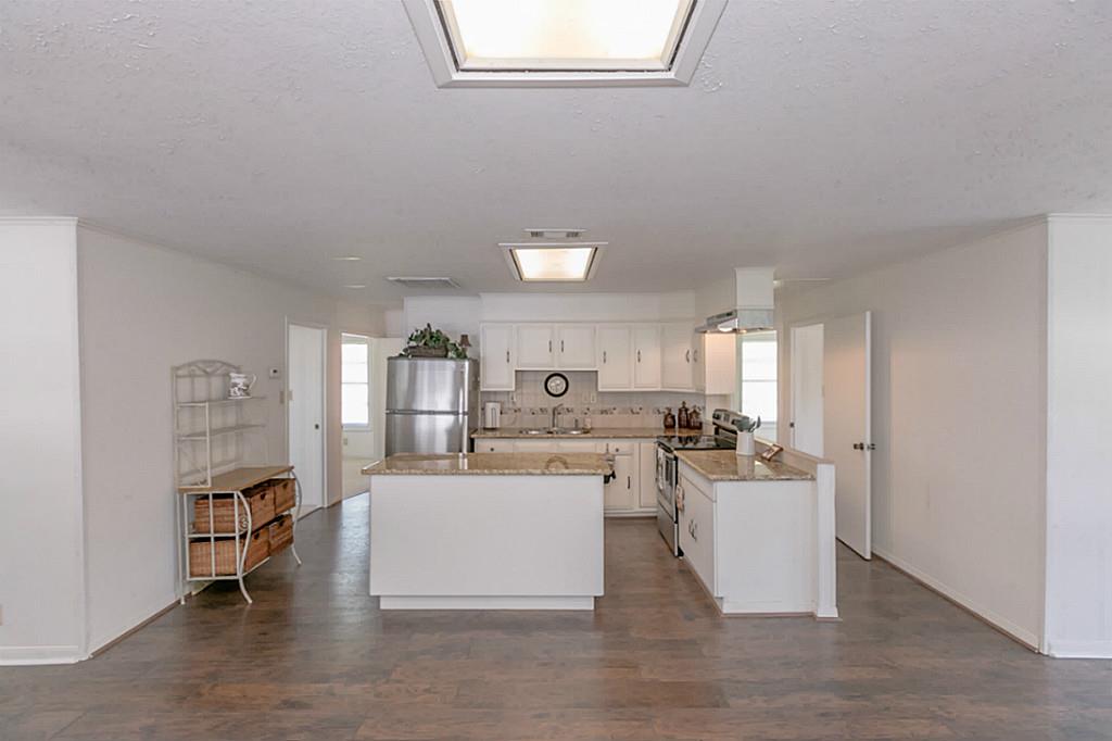 152 Sandy, Trinity, TX 75862