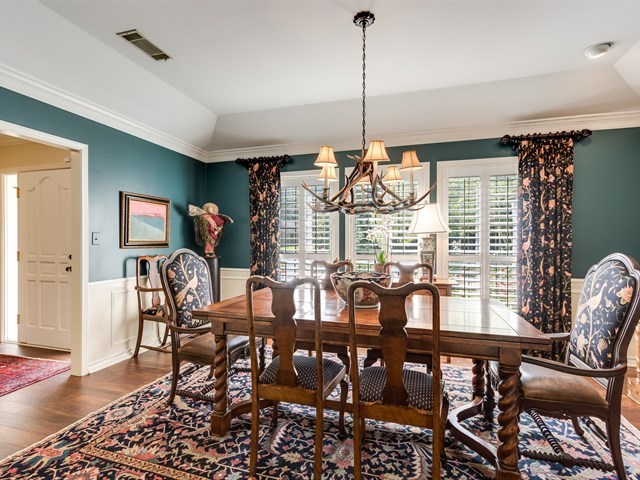 119 Crown Colony Drive, Lufkin, TX 75901