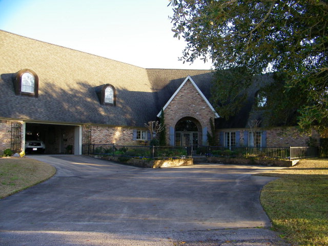 724 E Texas Rd, Lufkin, TX 75901
