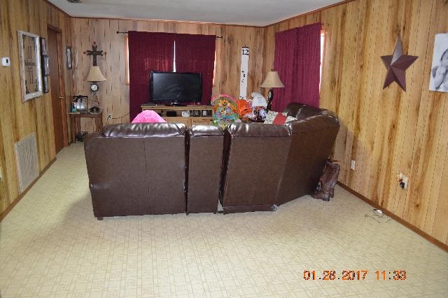7595 Gravelhill Road, Bronson, TX 75930
