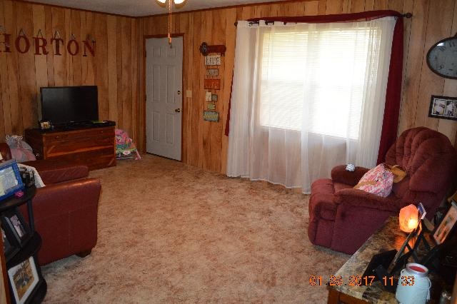 7595 Gravelhill Road, Bronson, TX 75930