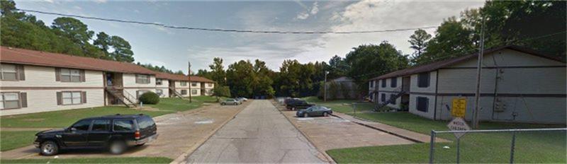 705 Clifford Street, Center, TX 75935