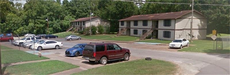 705 Clifford Street, Center, TX 75935