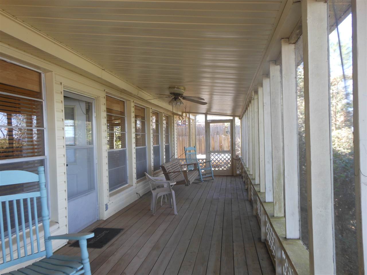 209 Confederate, Hemphill, TX 75948