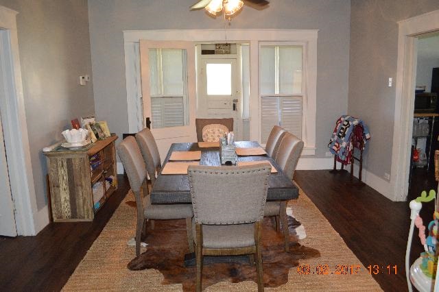 202 Payne Street, Hemphill, TX 75948