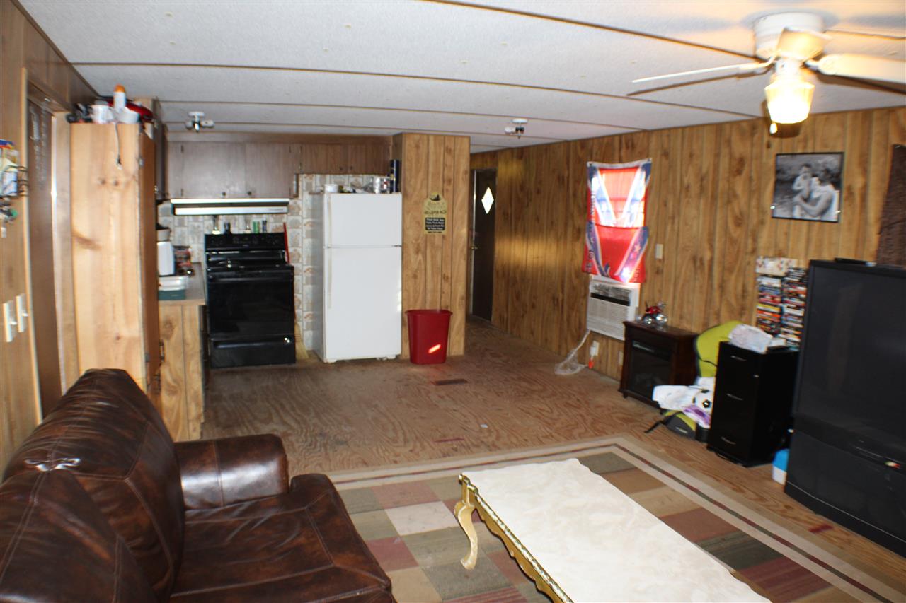 705 Peachtree St., Jasper, TX 75951