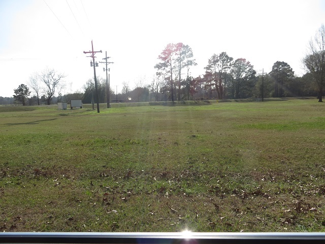 2707 Carter's Ferry Rd. East, Milam, TX 75959