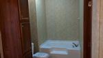 211 MGM CIR