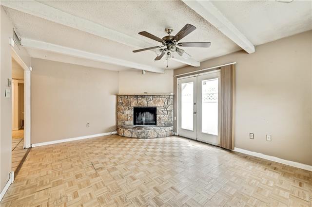 5401 Spring Willow Drive, Arlington, TX 76018