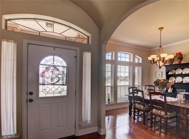 112 Blacktail Lane, Azle, TX 76020