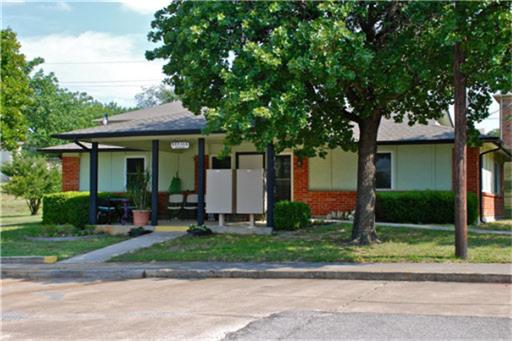 201 Las Bresas Street, Azle, TX 76020