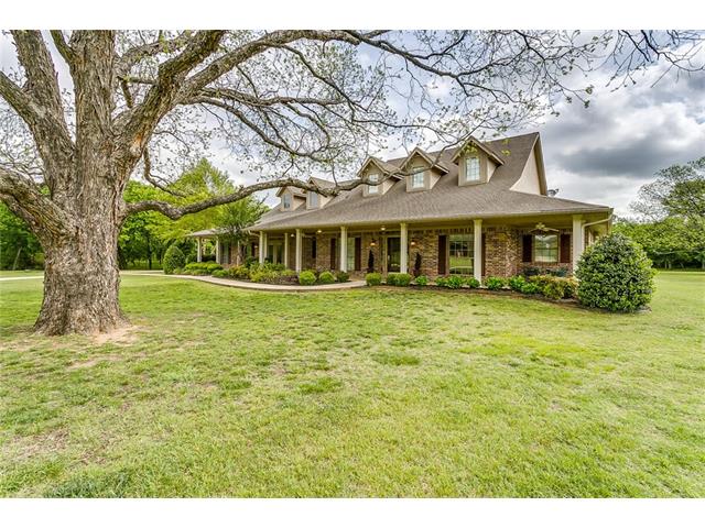 256 Meadow Creek Lane, Burleson, TX 76028