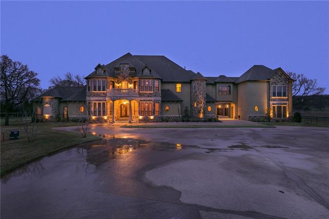 4241 Sherman Oaks, Burleson, TX 76028