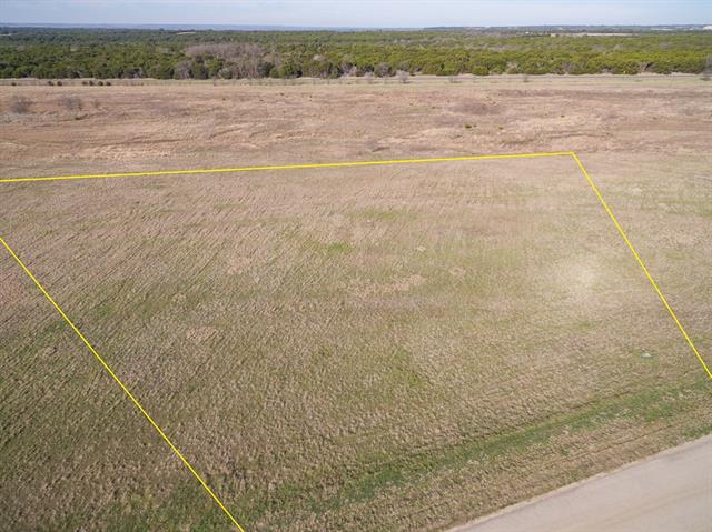 7256 Muirfield Drive, Cleburne, TX 76033