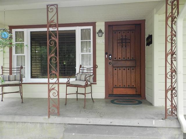 108 Circle Drive, Cleburne, TX 76033