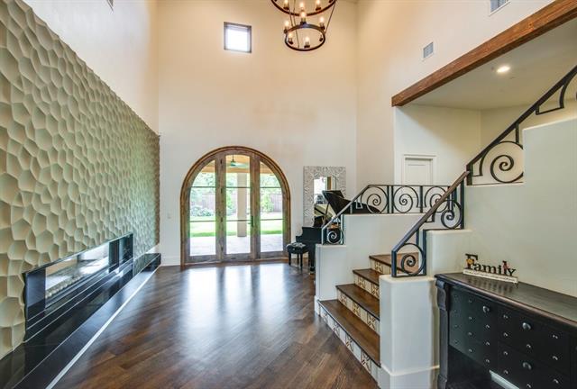 2408 Hawthorne Avenue, Colleyville, TX 76034