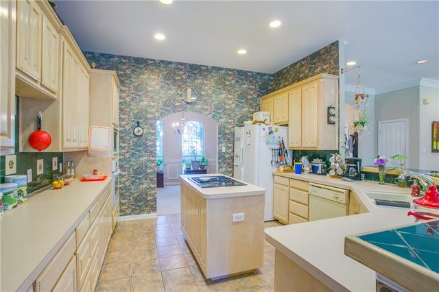 129 Driftwood Court, Cresson, TX 76035
