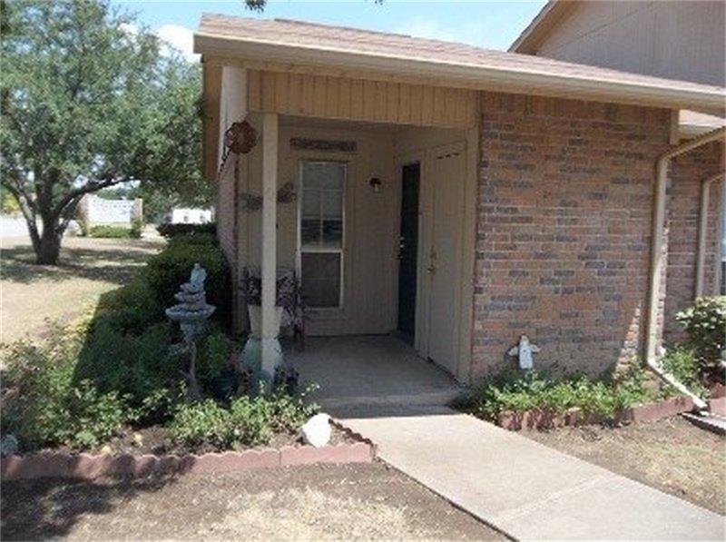 102 Rio Grande, Glen Rose, TX 76043