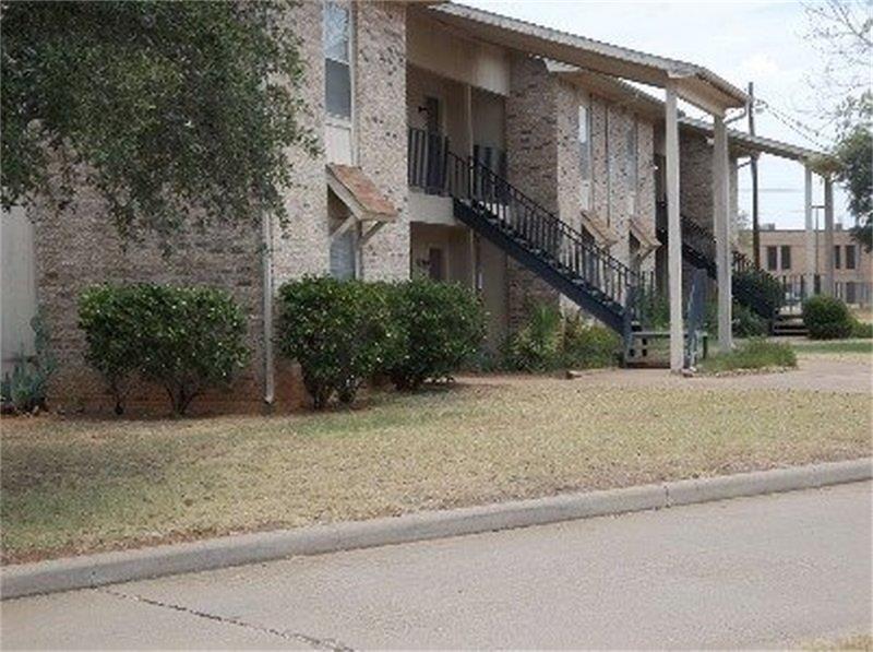 701 Stadium Drive, Glen Rose, TX 76043