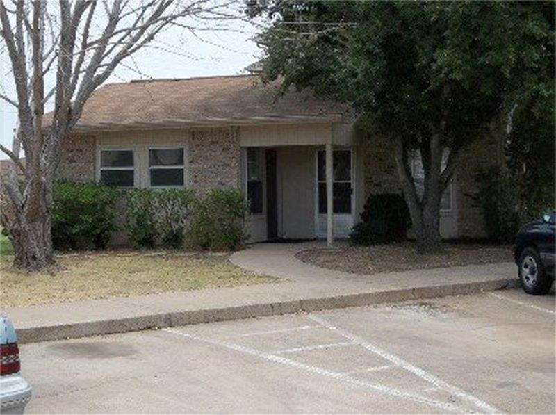 701 Stadium Drive, Glen Rose, TX 76043