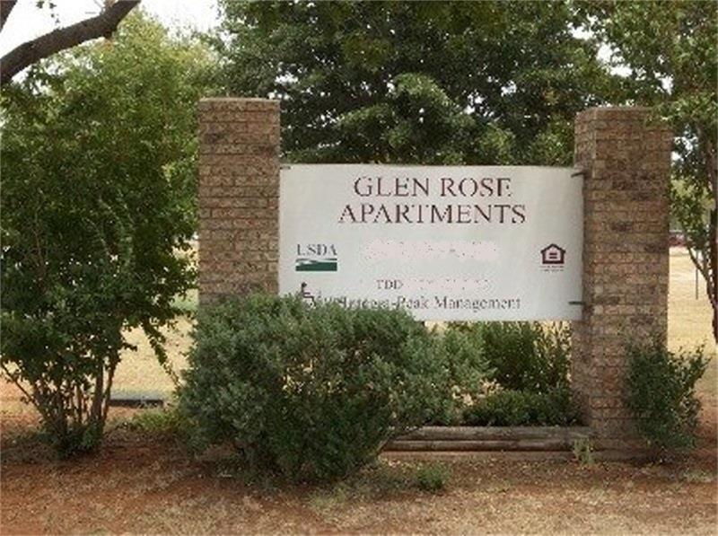 701 Stadium Drive, Glen Rose, TX 76043
