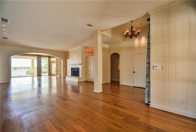 7004 Arbor Bluff Court, Granbury, TX 76048