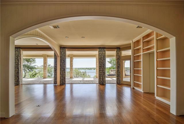 7004 Arbor Bluff Court, Granbury, TX 76048