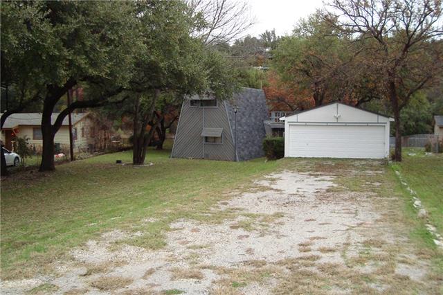 1421 E Seneca Court, Granbury, TX 76048