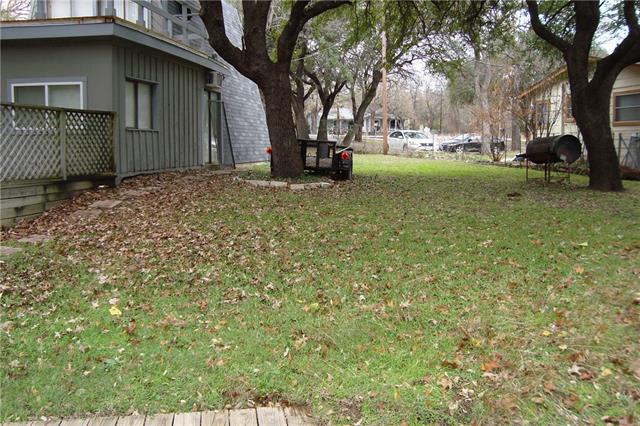 1421 E Seneca Court, Granbury, TX 76048