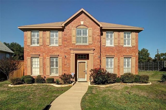 6713 Colonial Dr