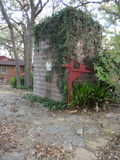4609 Marina Ct